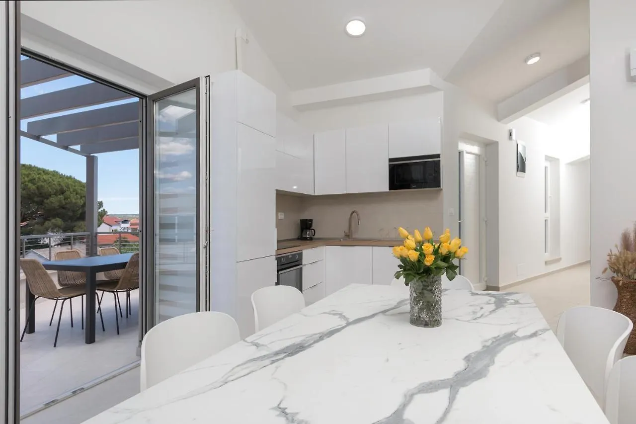 Apartment Villa Pinia Fazana Croatia